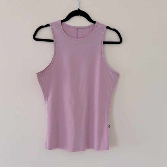 On Movement Tank Women's Pink Sleeveless Top - Picture 2 of 5